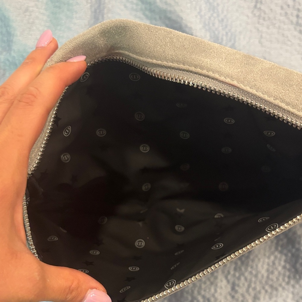 Dior Grey Embossed Pouch - Picture 3 of 4